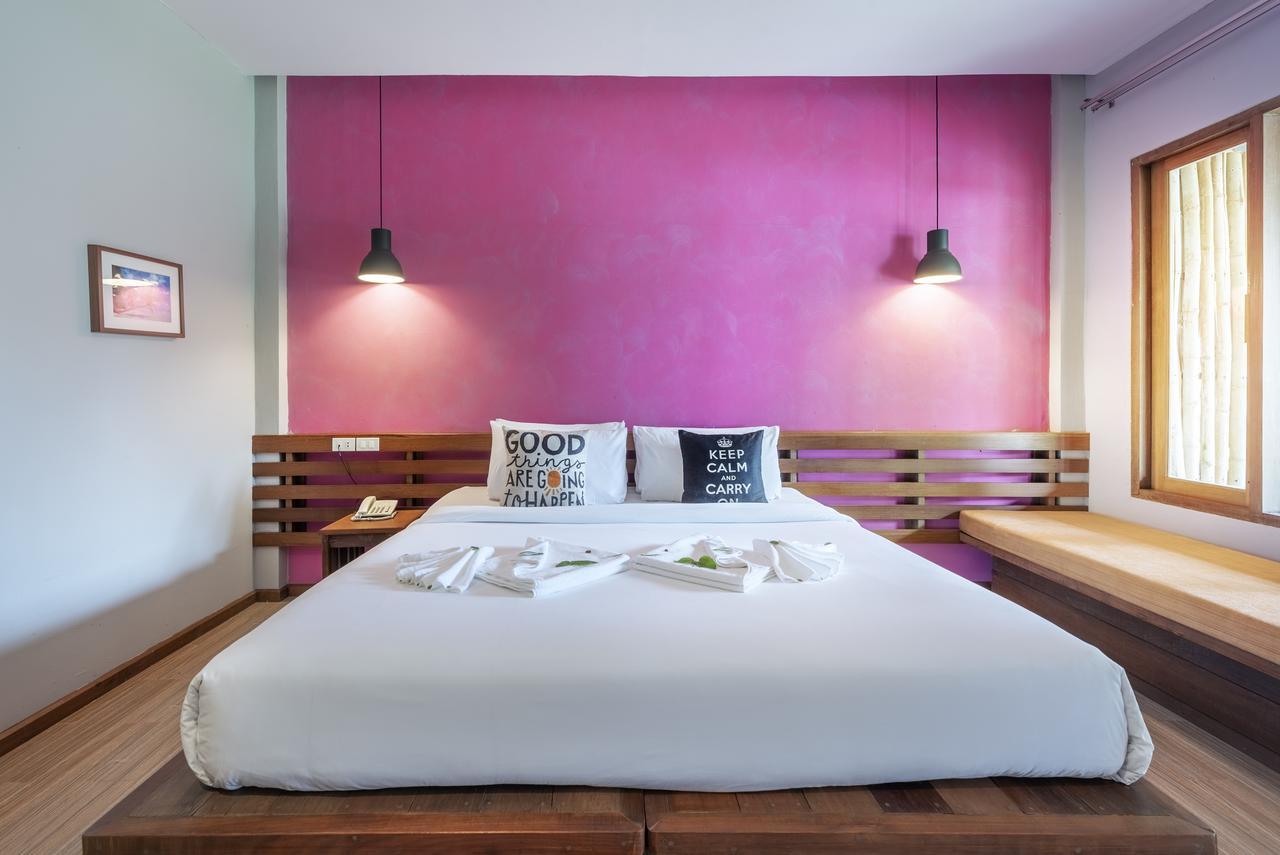 Bar And Bed Resort @ Samed Koh Samet Exterior photo